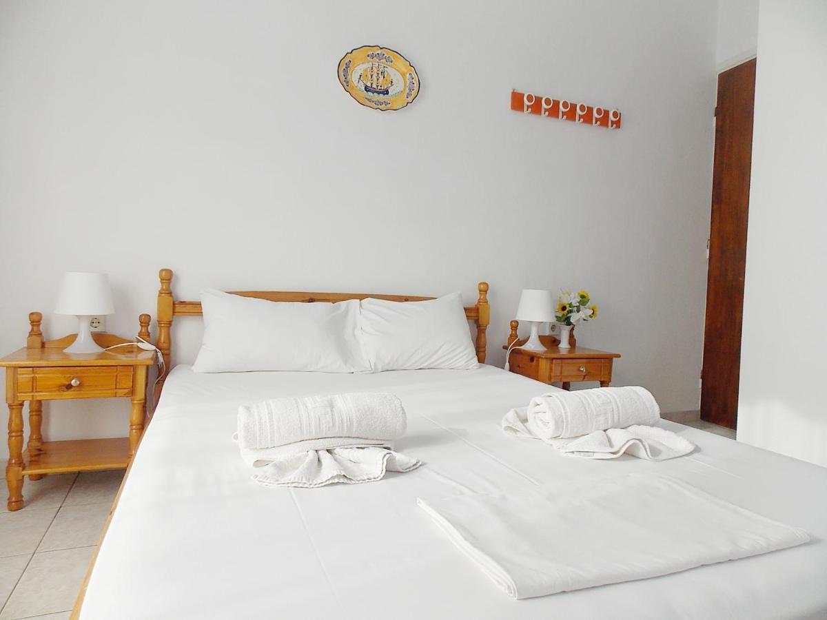 Hotel Sgouridis يميناريا المظهر الخارجي الصورة