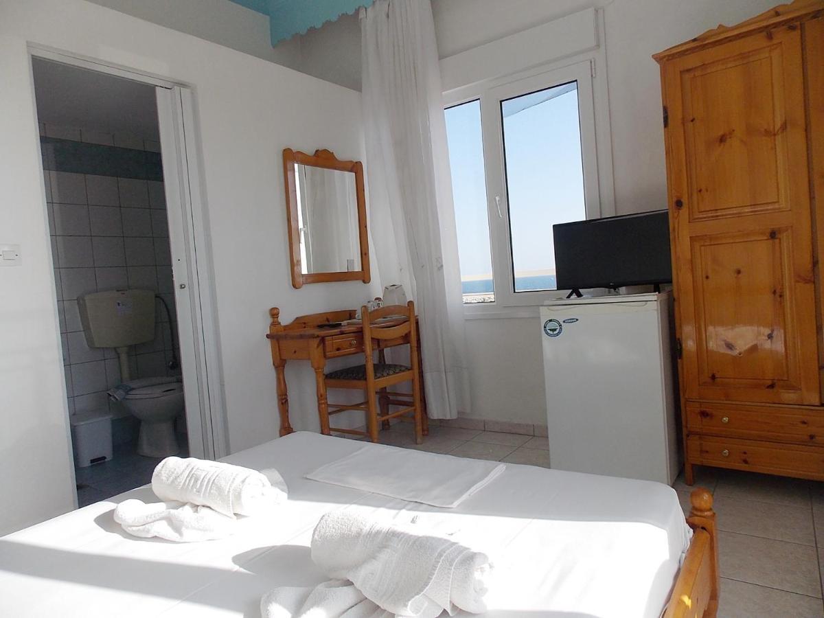 Hotel Sgouridis يميناريا المظهر الخارجي الصورة