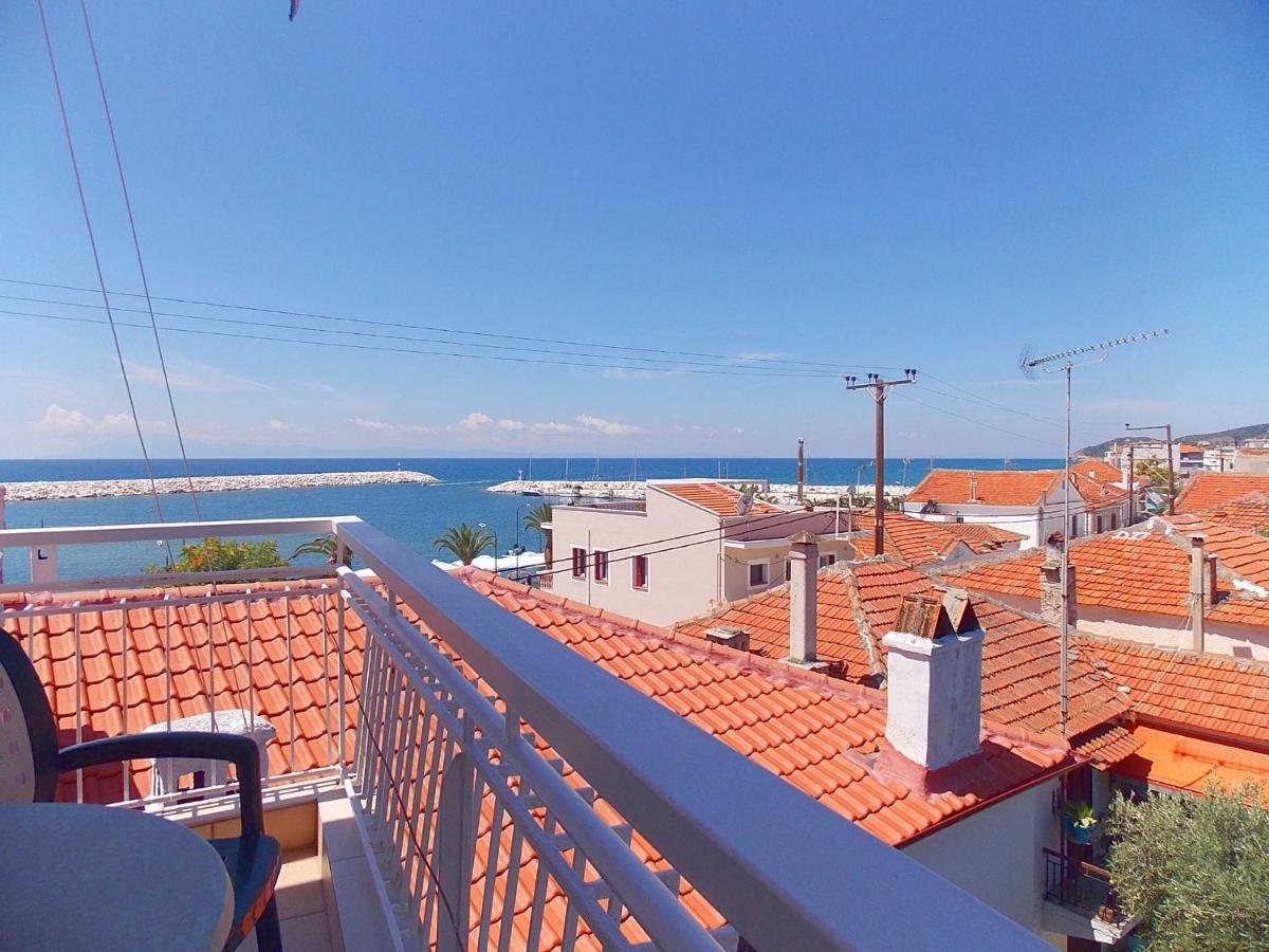 Hotel Sgouridis يميناريا المظهر الخارجي الصورة