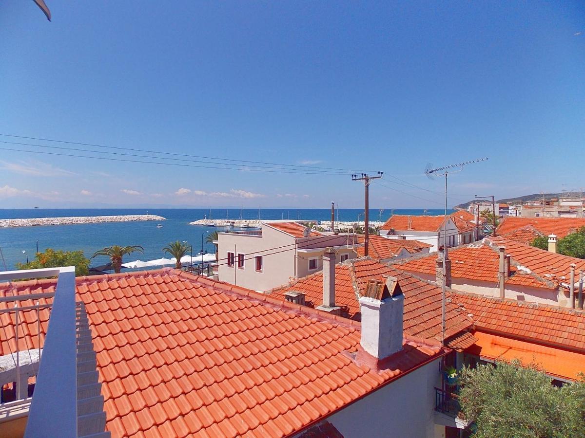 Hotel Sgouridis يميناريا المظهر الخارجي الصورة