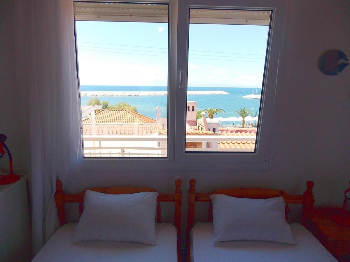 Hotel Sgouridis يميناريا المظهر الخارجي الصورة