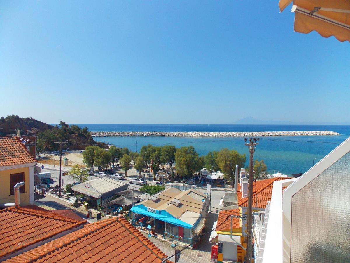 Hotel Sgouridis يميناريا المظهر الخارجي الصورة