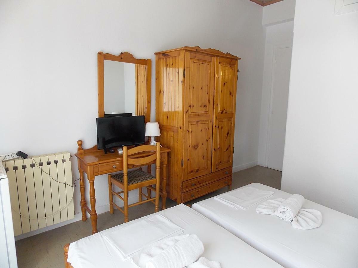 Hotel Sgouridis يميناريا المظهر الخارجي الصورة