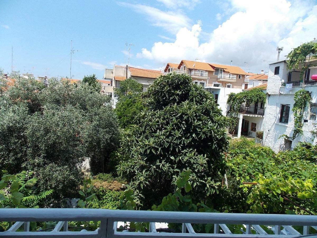 Hotel Sgouridis يميناريا المظهر الخارجي الصورة