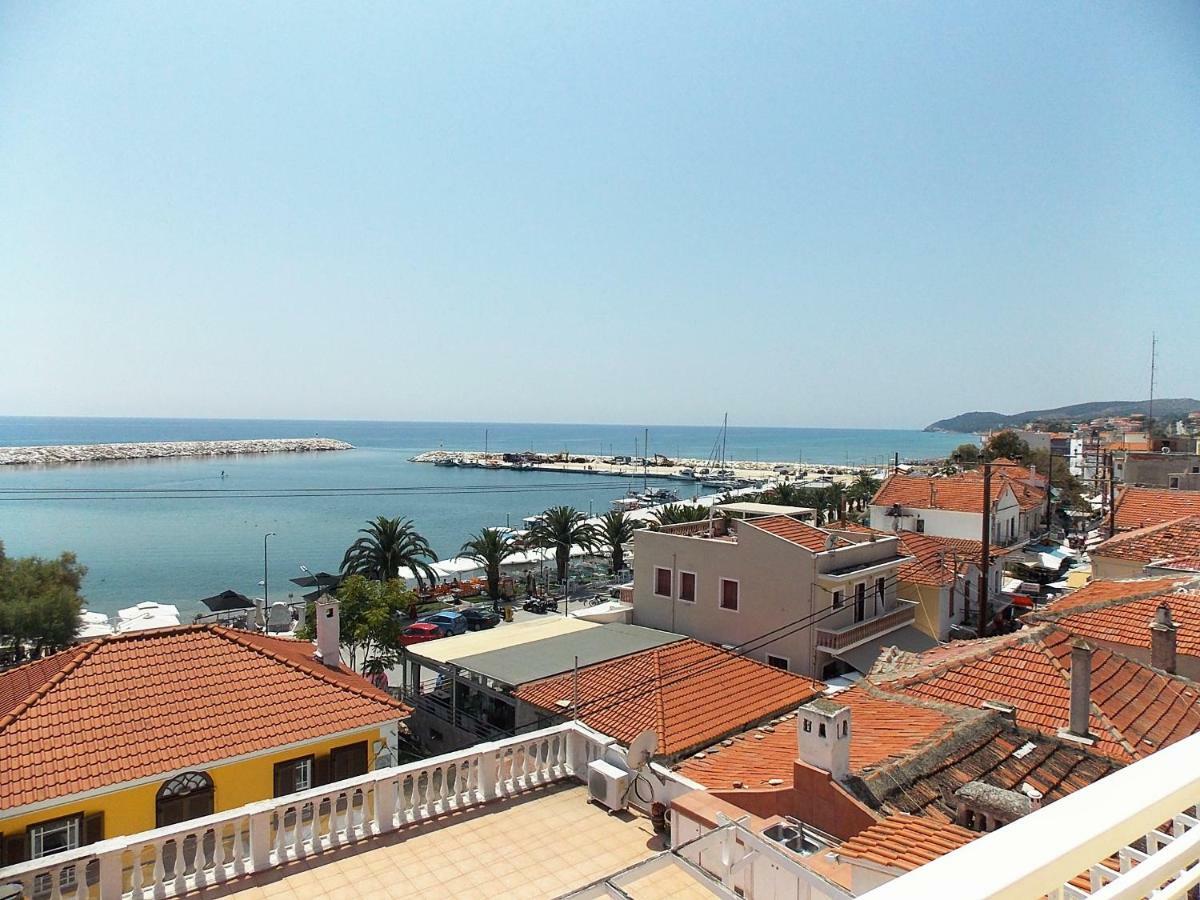 Hotel Sgouridis يميناريا المظهر الخارجي الصورة